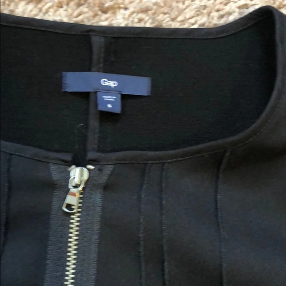 GAP Detailed Jacket - Picture 4 of 5